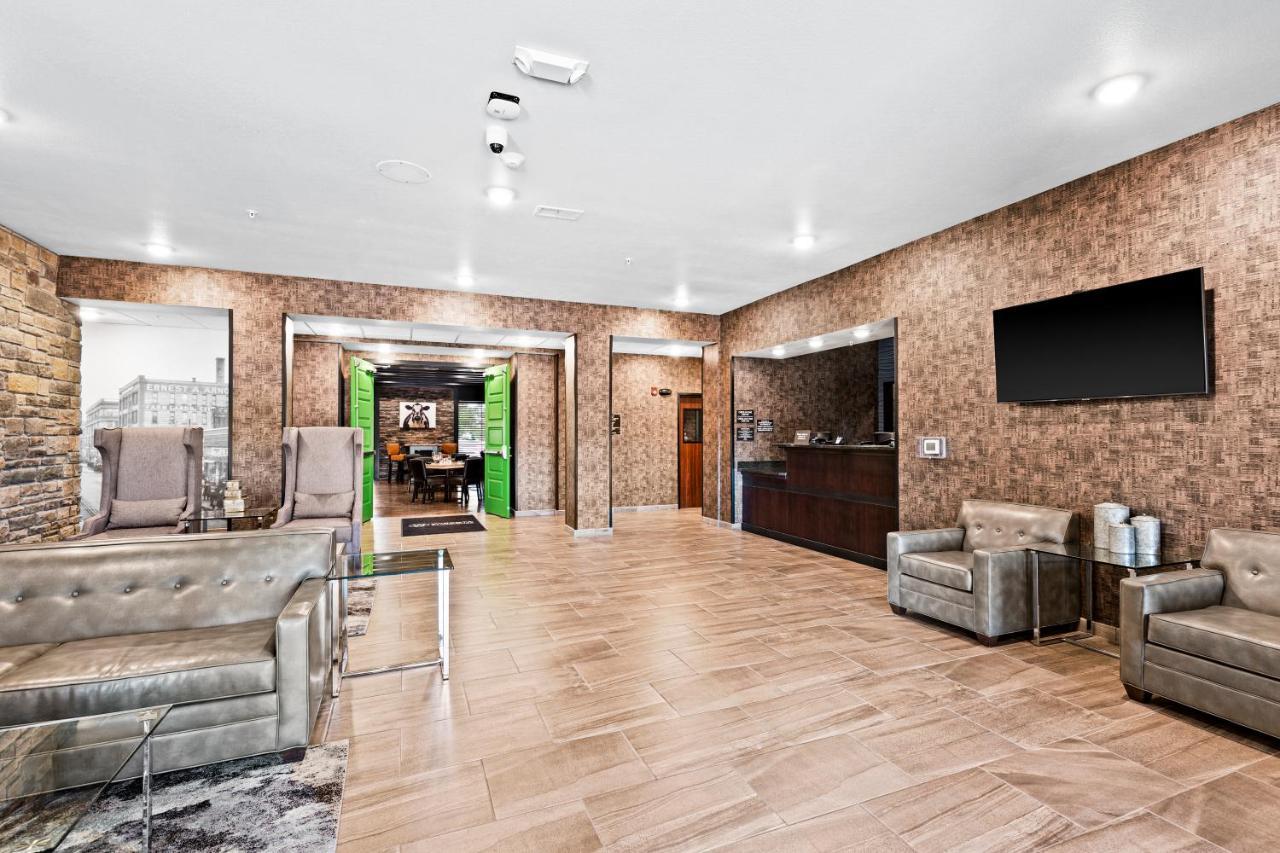Cobblestone Hotel & Suites - Ottumwa Экстерьер фото