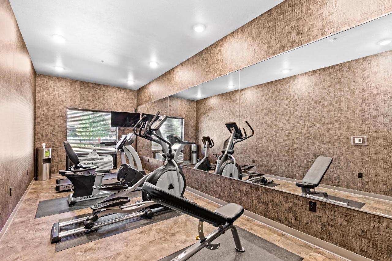 Cobblestone Hotel & Suites - Ottumwa Экстерьер фото